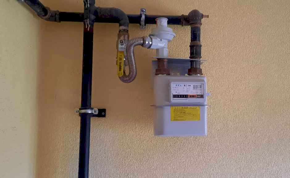 doğalgaz sayacı bağlantısı için hazırlanmış tesisat